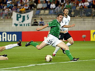 WATCH: Can Robbie Keane recrea...